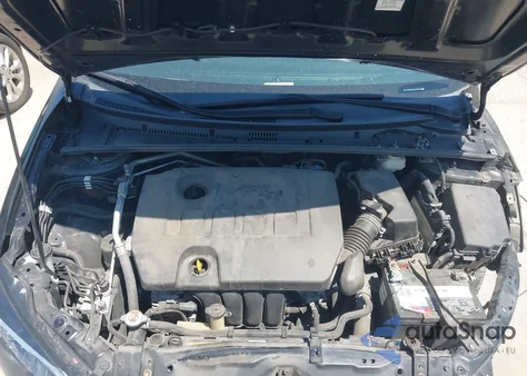 2019 Toyota Corolla Le z USA, uszkodzony, nr VIN 5YFBURHE9KP882909